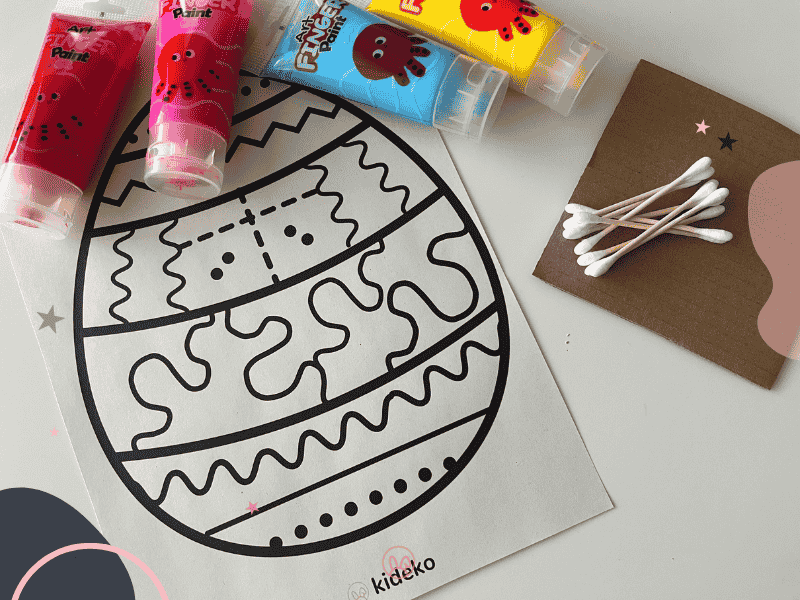 malovanie-vajicka-vatovymi-tycinkami-budeme-potrebovat